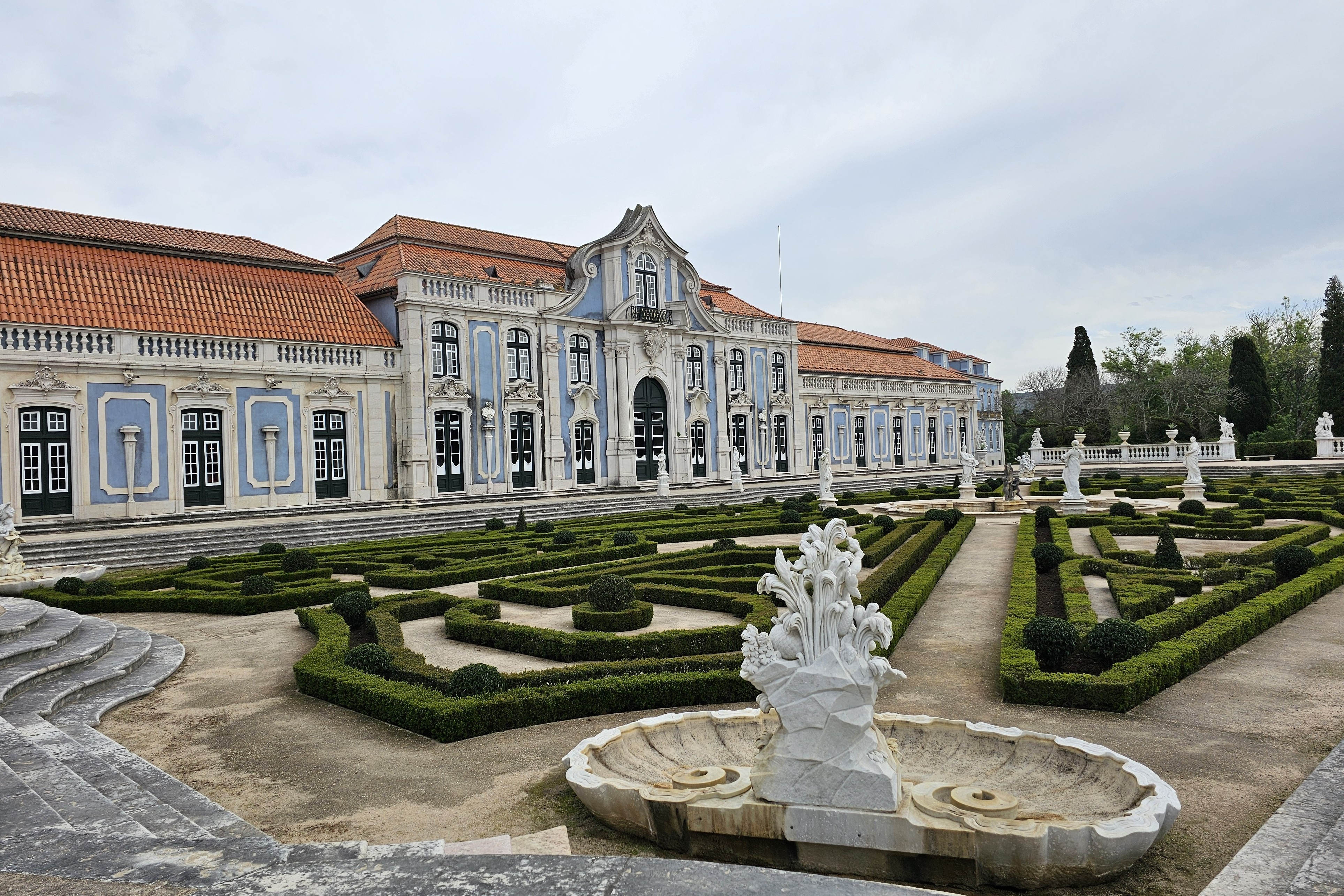 Queluz